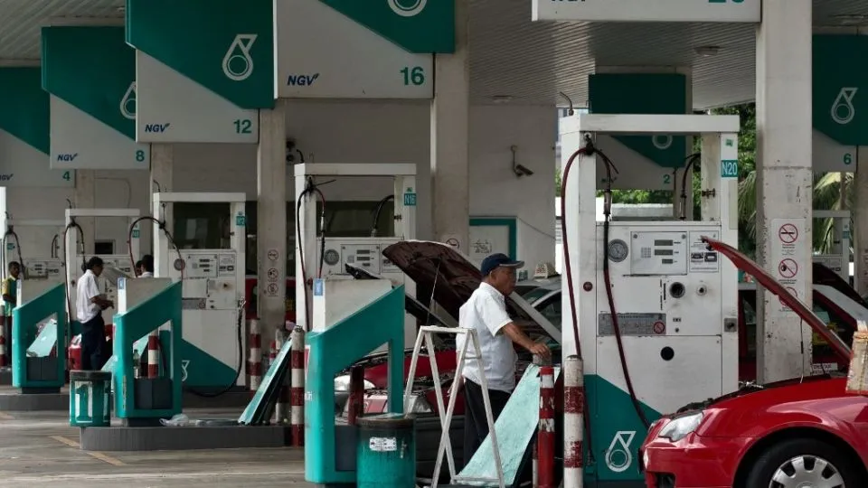 Malaysian government prepared to absorb fuel subsidy costs of US$ 11 billion annually, says PM Anwar