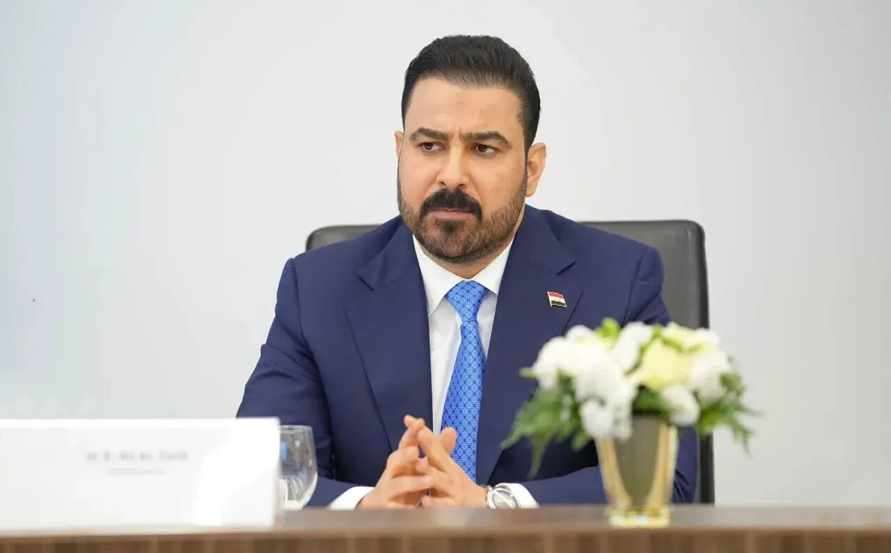 نخست‌وزیر عراق: سفر زیارتی عراقی‌ها به سوریه به‌زودی آغاز می‌شود