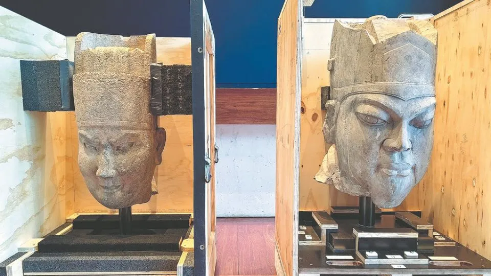 Australia returns ancient relics to China