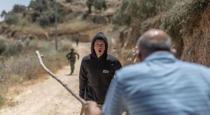 حمله شهرک‌نشینان صهیونیست به کشاورزان فلسطینی هنگام برداشت زیتون