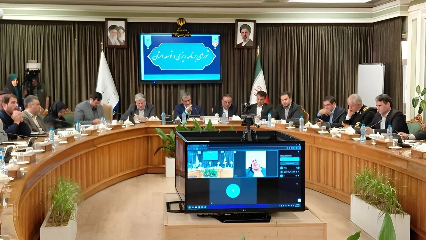 70 درصد منابع بودجه وصول شد؛ دولت برای تحقق درآمدهای سالانه چه برنامهای دارد؟